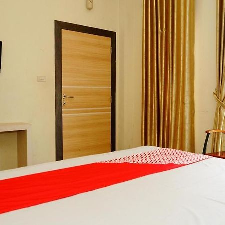Hotel Golden Vella Pangkal Pinang Exteriér fotografie
